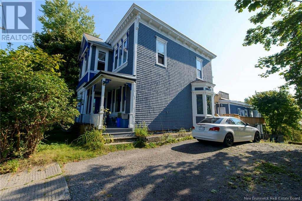 298 DOUGLAS Avenue, Saint John, NB E2K1E7 À vendre RE/MAX NB105420