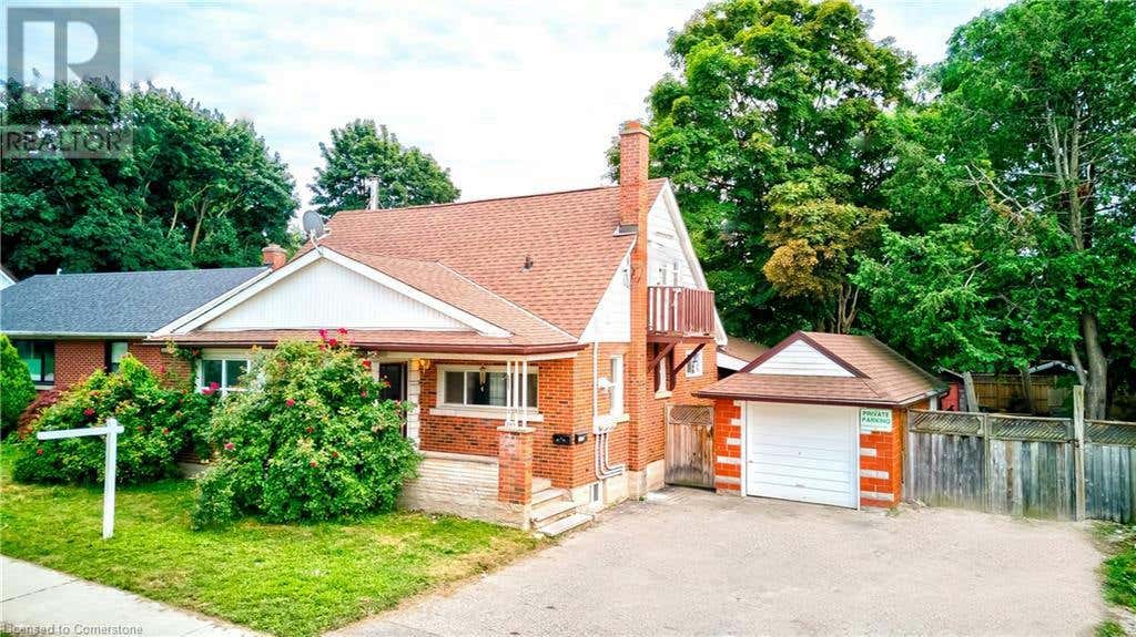 349 MILL Street, Kitchener, ON N2M3R9 Duplex For Sale RE/MAX 40658993