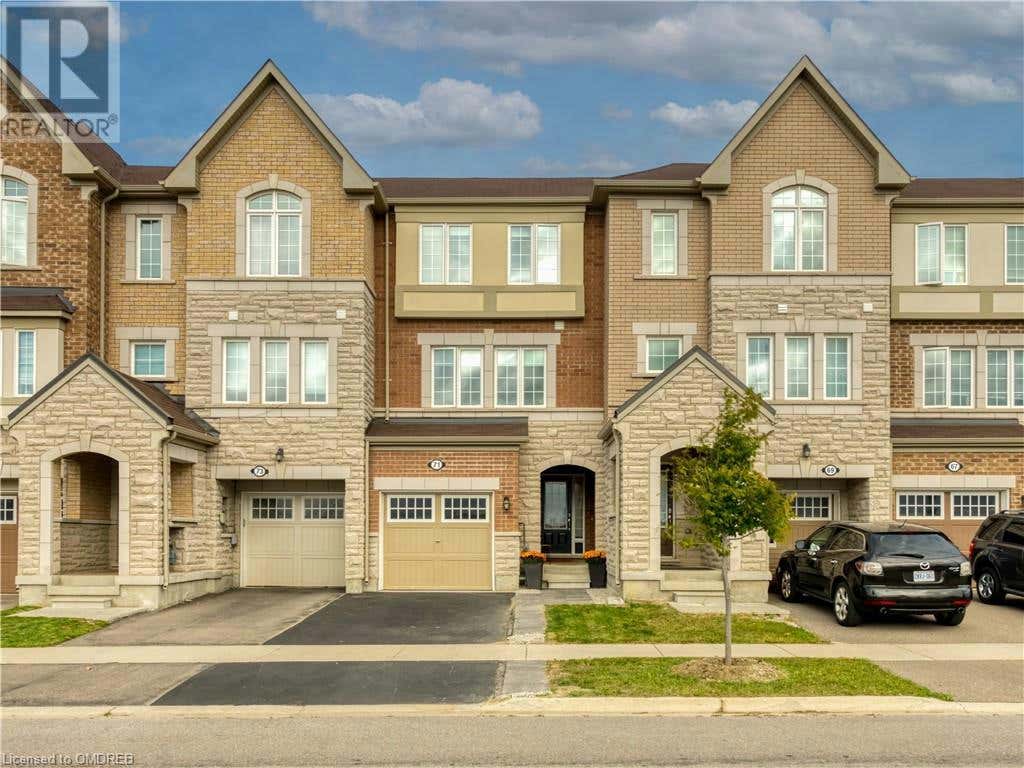 71 BAYCLIFFE Crescent, Brampton, ON L7A3Z1 House For Sale RE/MAX