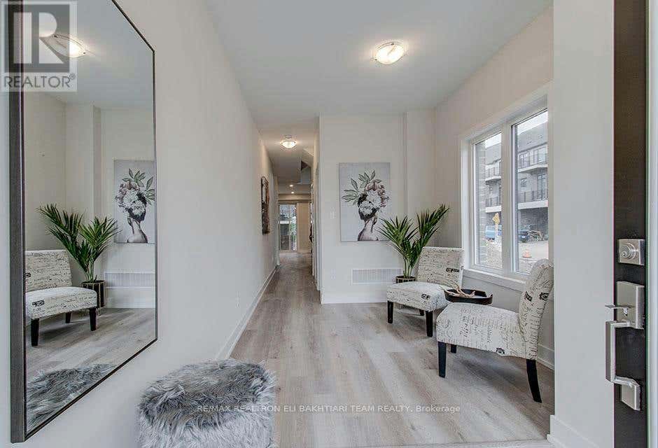 33 SEGUIN STREET, Richmond Hill (Oak Ridges), ON L4E2X5 House For Sale