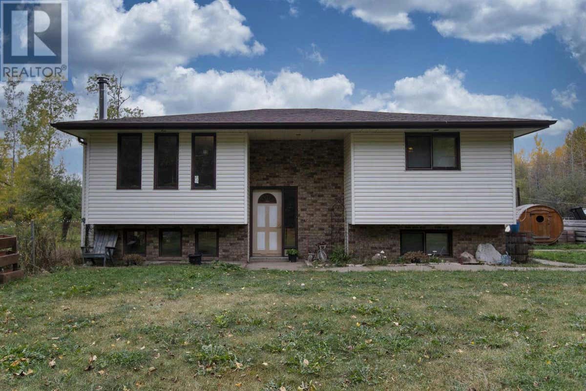 904 HWY 588, Oliver Paipoonge, ON P0T1W0 House For Sale RE/MAX TB243109