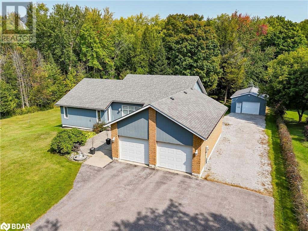 3777 WAINMAN LINE Line, Severn Twp, ON L3V7C5 House For Sale RE/MAX 40647767