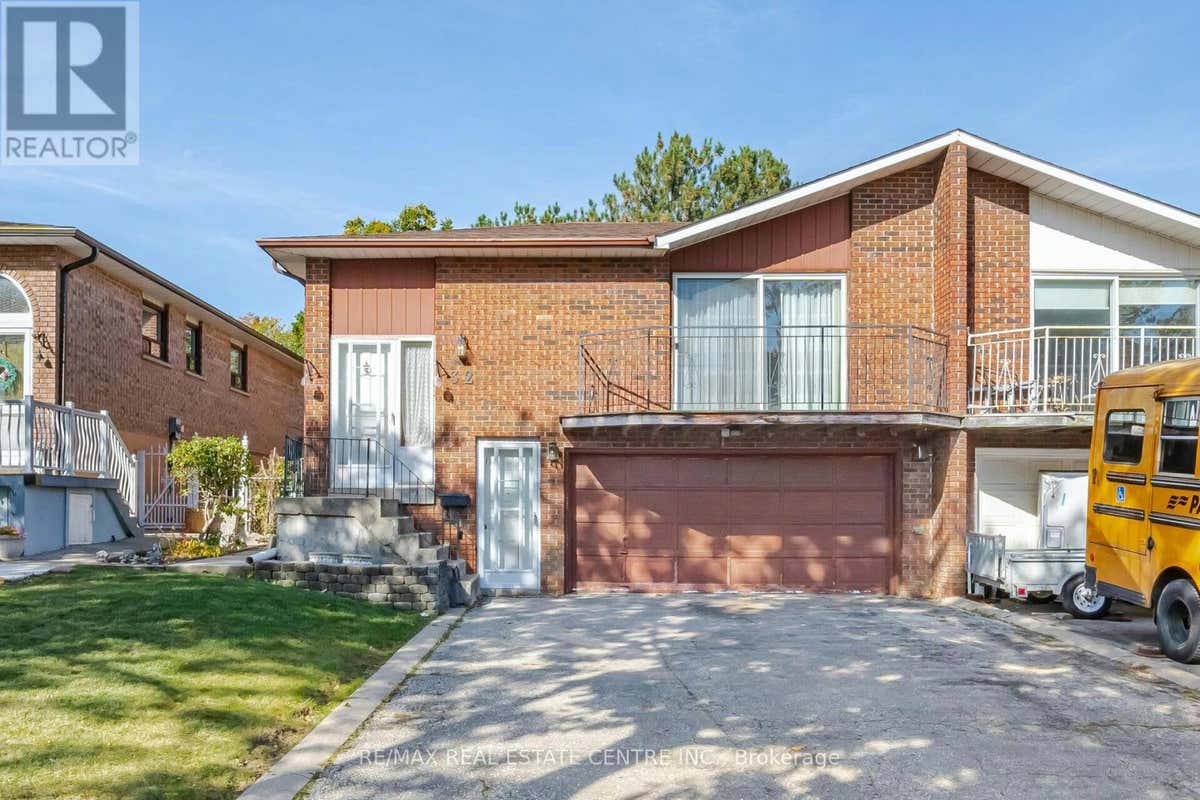 32 JADE CRESCENT, Brampton (Northgate), ON L6S3H1 House For Sale RE
