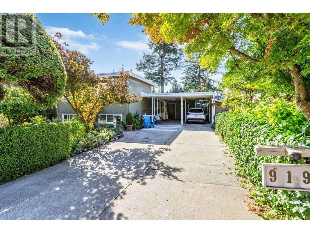 919 FAIRMONT ROAD, North Vancouver, BC V7R2W5 House For Sale RE/MAX