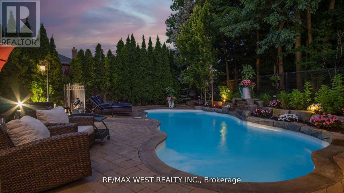 25 GRAND VELLORE CRESCENT, Vaughan (Vellore Village), ON L4H0N8 House