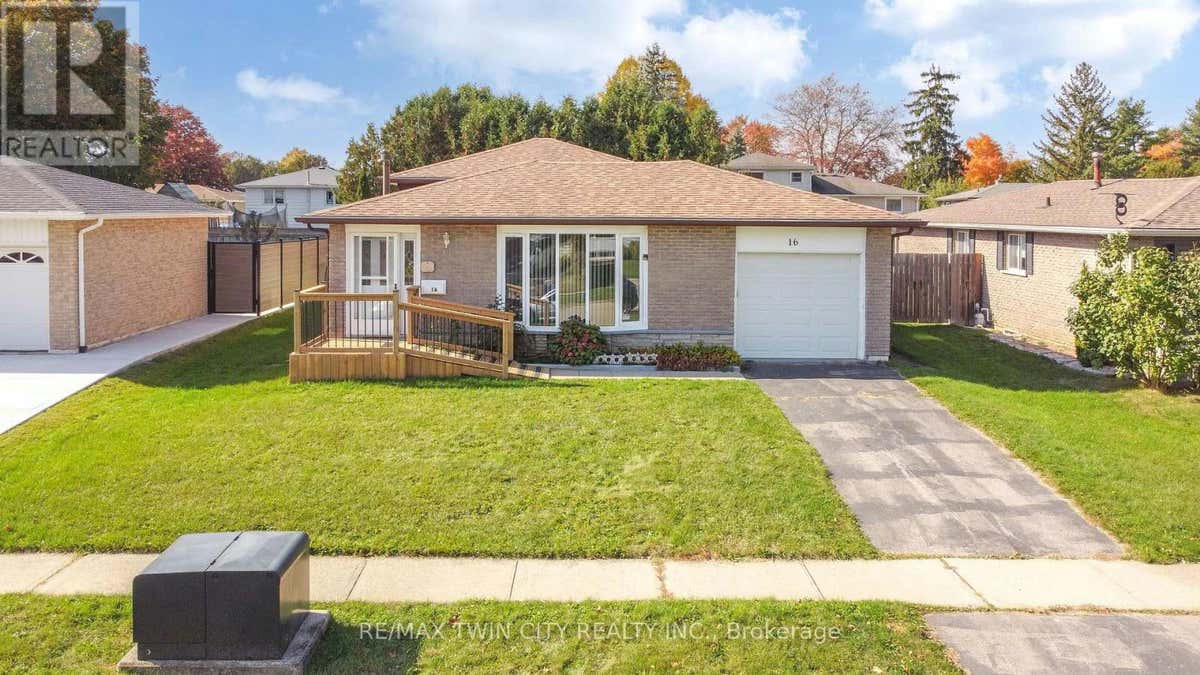 16 LARKSPUR LANE, Brant (Paris), ON N3L3P1 House For Sale RE/MAX