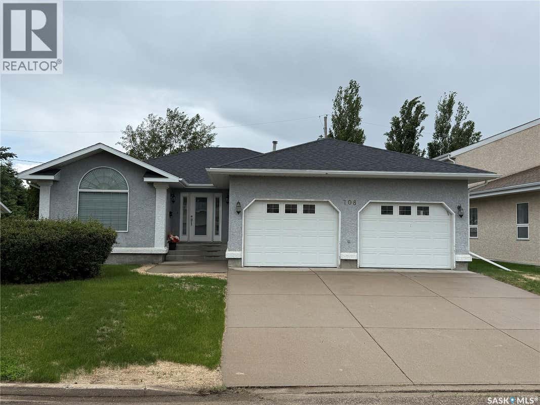 708 ADAMSON CRESCENT