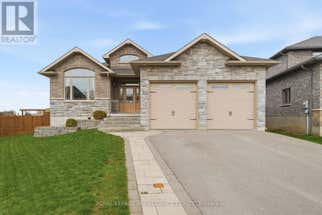 27 BLOSSOM COURT