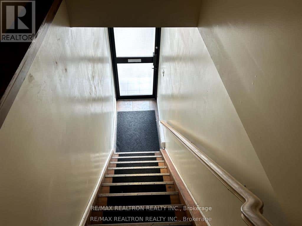 3 - 588 DANFORTH AVENUE