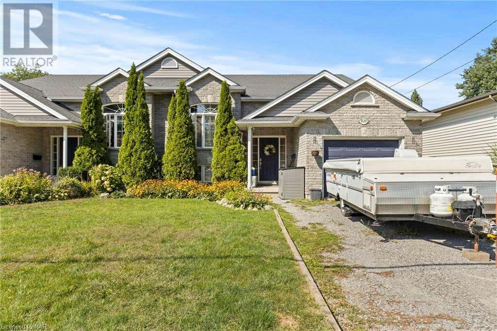 7639 WOODBINE Street Unit LOWER, Niagara Falls, ON L2H1C2 Home For