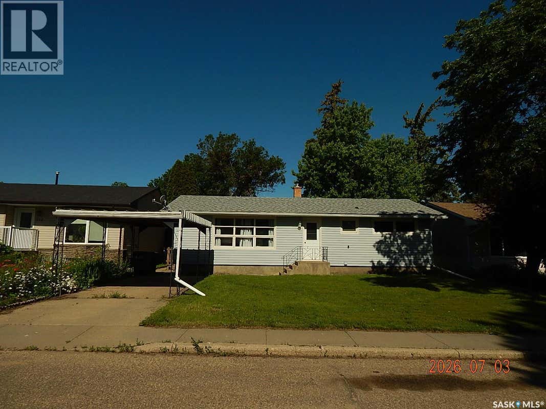 710 3RD STREET E