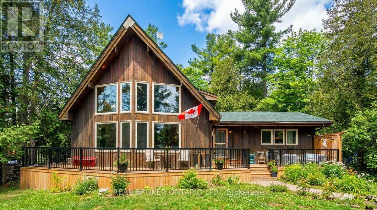 1 WOODLAND DRIVE