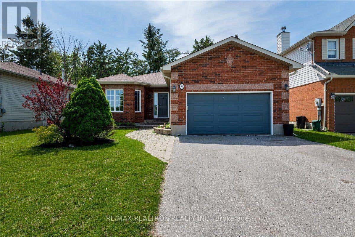 34 O'SHAUGHNESSY CRESCENT