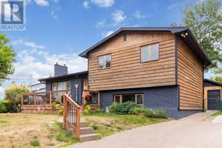 1681 Riverside Drive