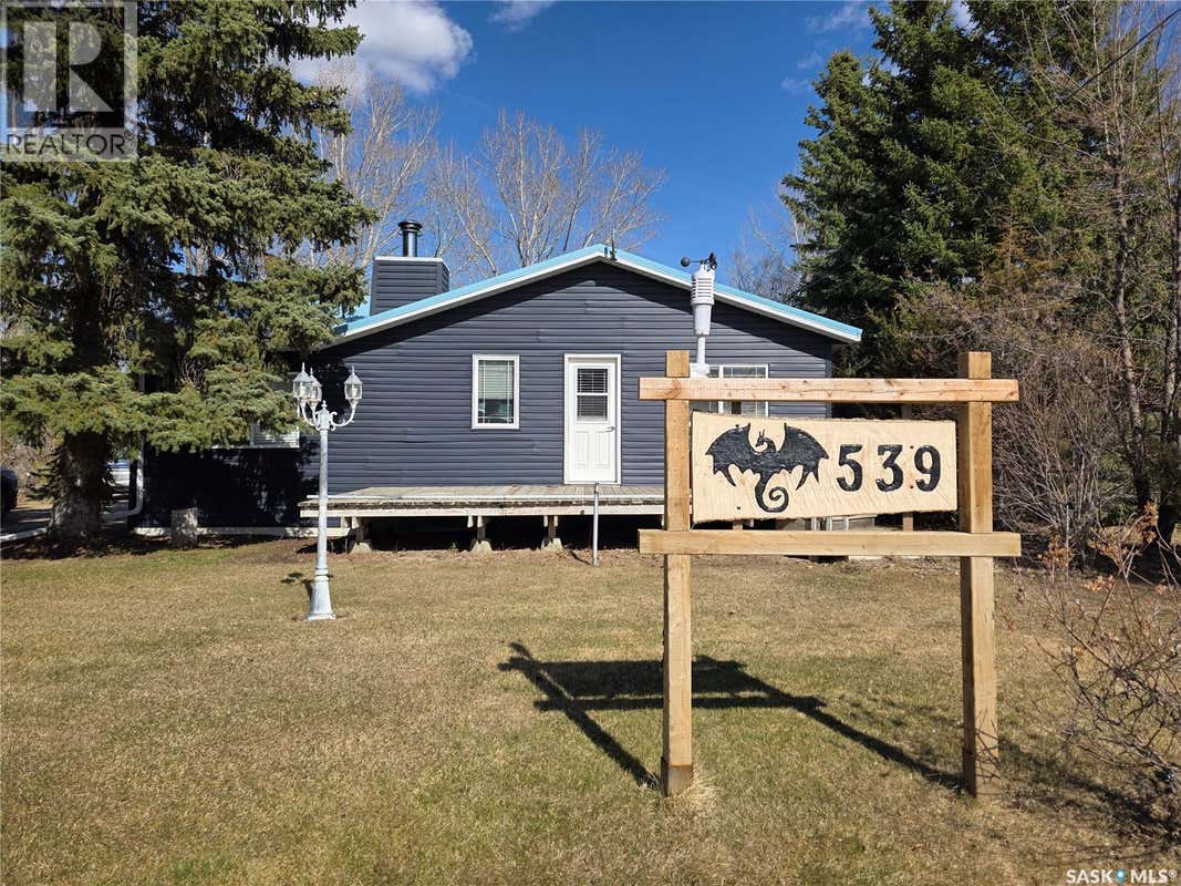 539 MISTUSINNE CRESCENT