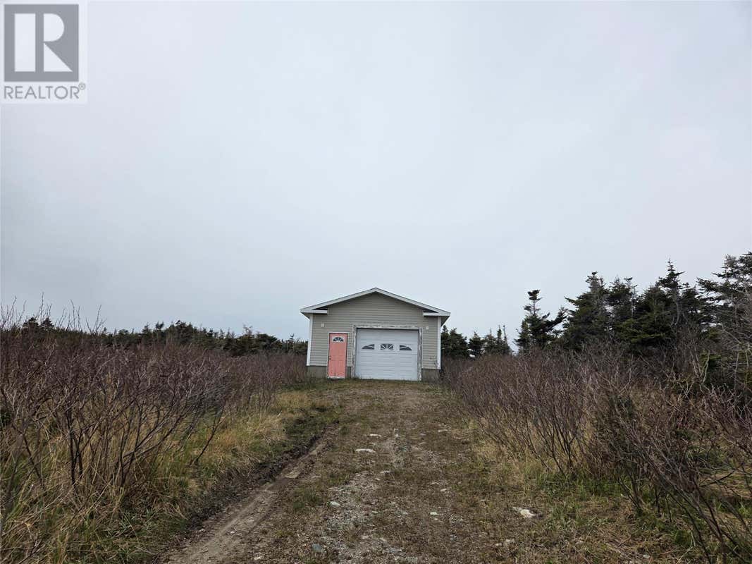 18 B LIGHTHOUSE ROAD