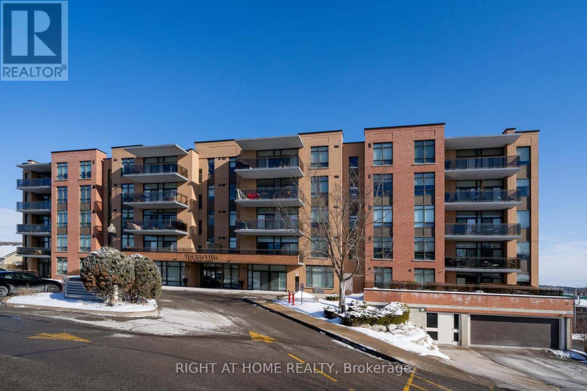 310 - 171 SHANLY STREET