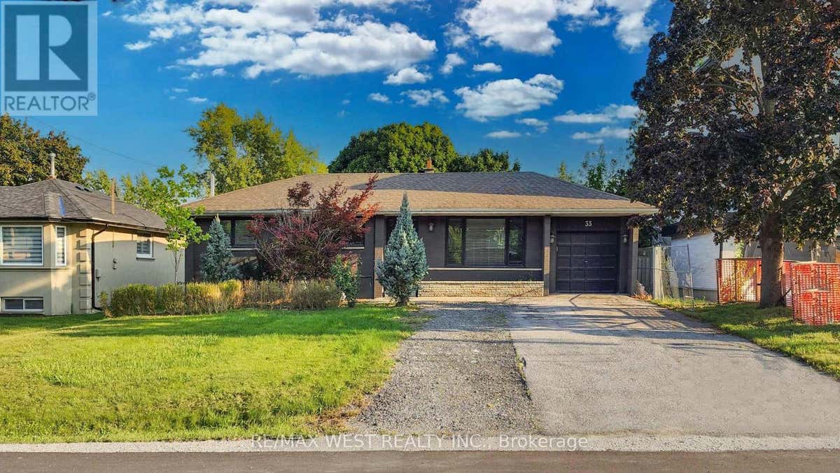 33 GOODMAN CRESCENT, Vaughan (Maple), ON L6A1E8 House For Sale RE/MAX