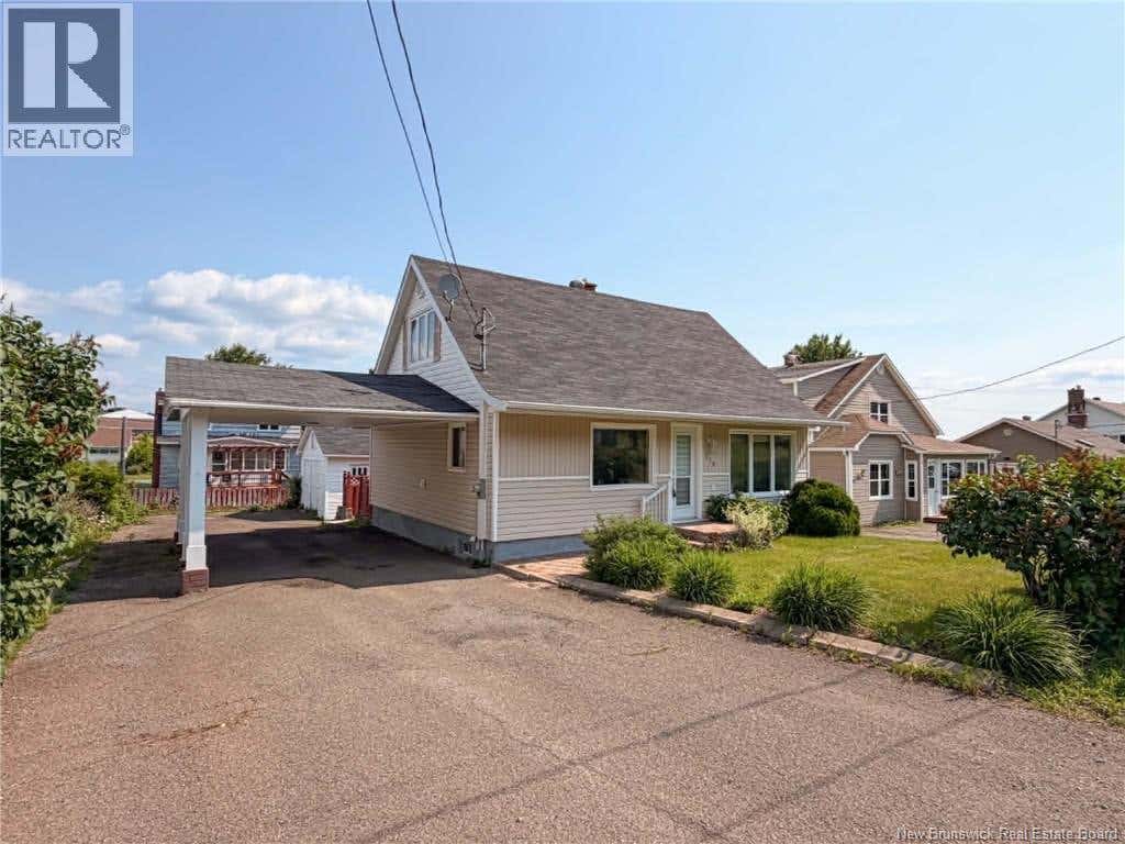 319 GODERICH STREET