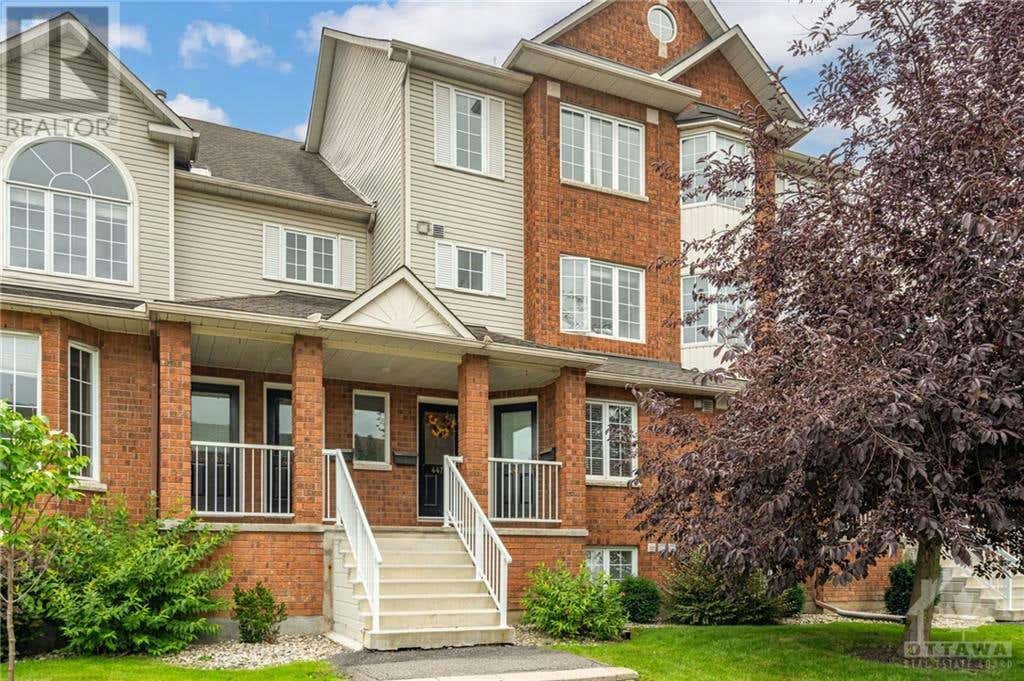 4472 HARPER AVENUE, Ottawa, ON K1J1E1 House For Sale RE/MAX 1417605
