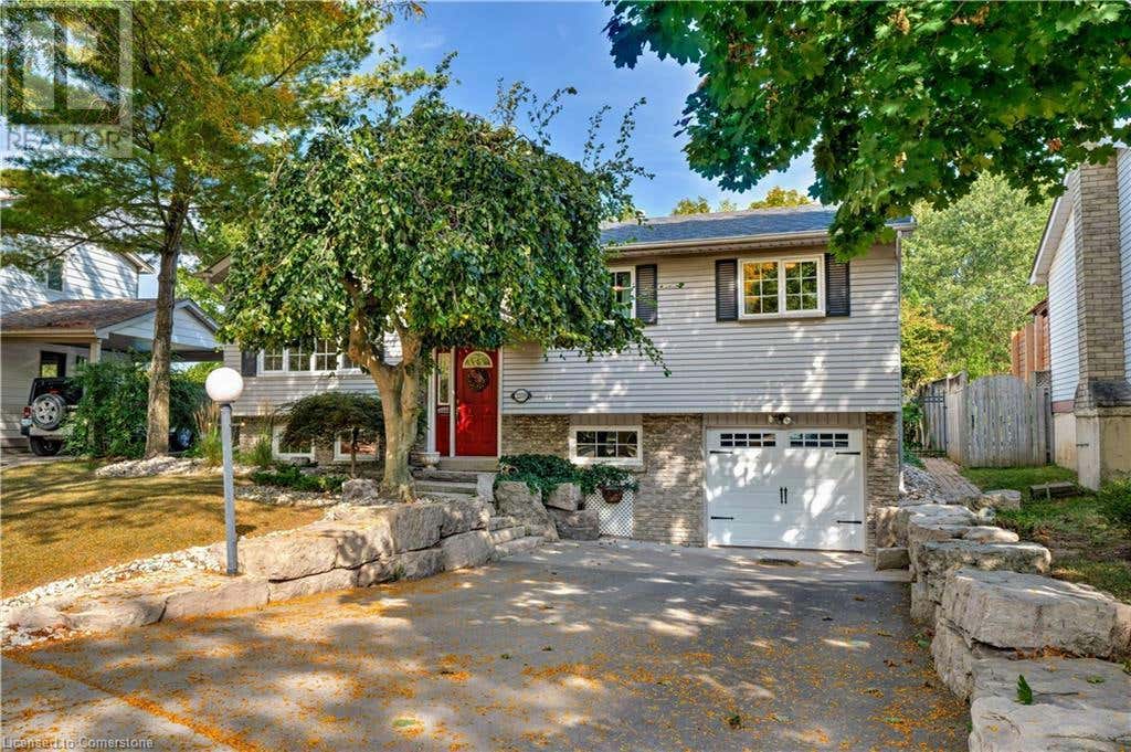 2259 INGERSOLL Drive, Burlington, ON L7P3L1 House For Sale RE/MAX