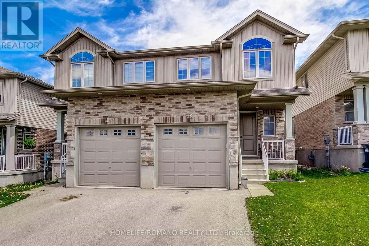 42 DALLAN DRIVE