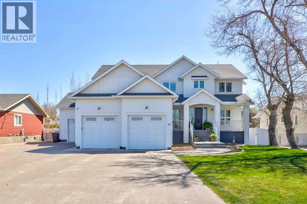 39 N 1 STREET E