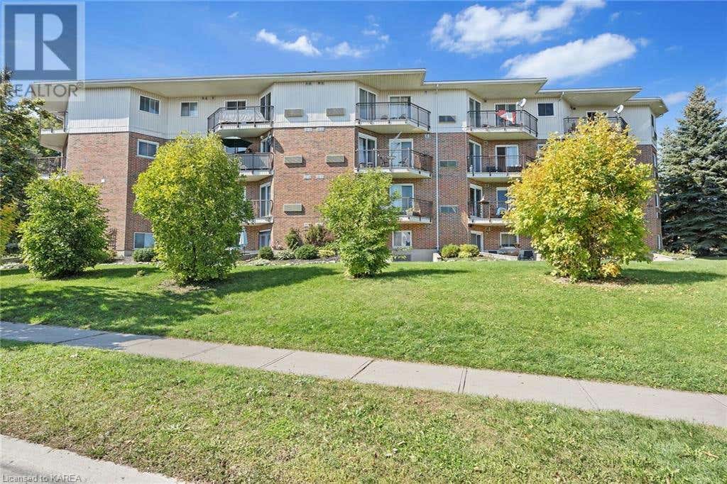 266 Guthrie Dr Unit 205  