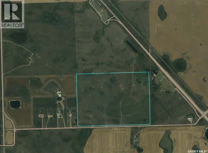 Krueger Hay Land - Highway 39 - SE-6-3-8-W2
