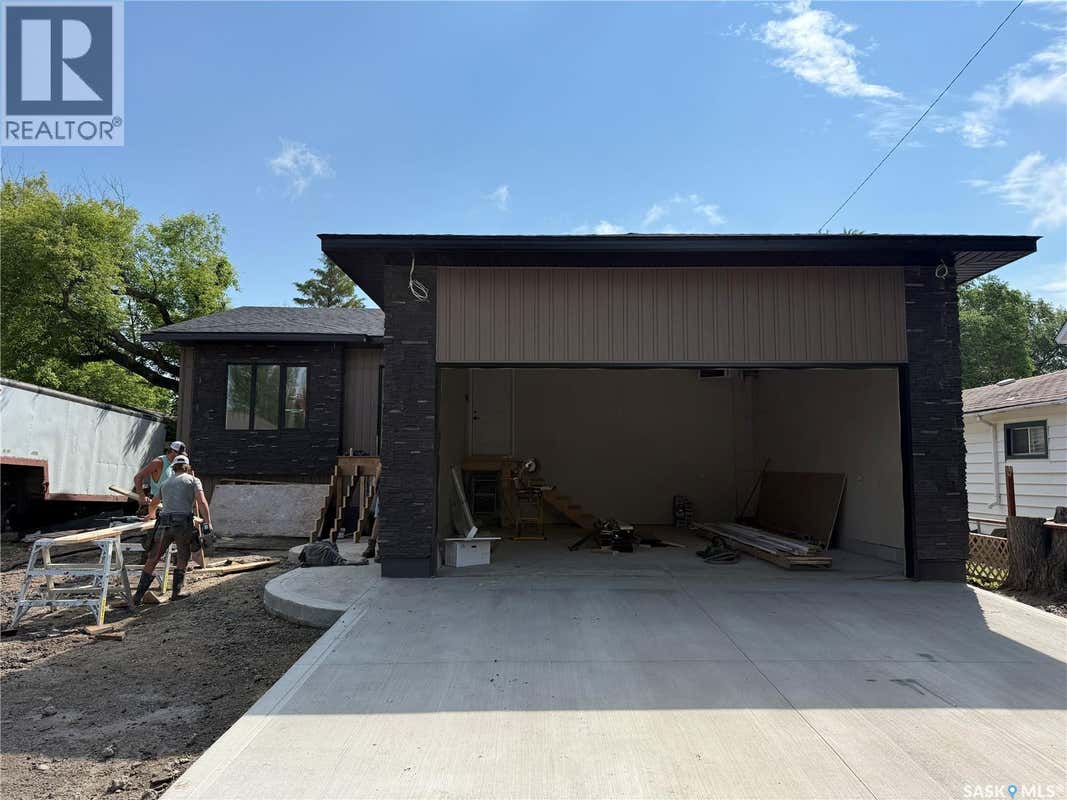 620 14TH STREET