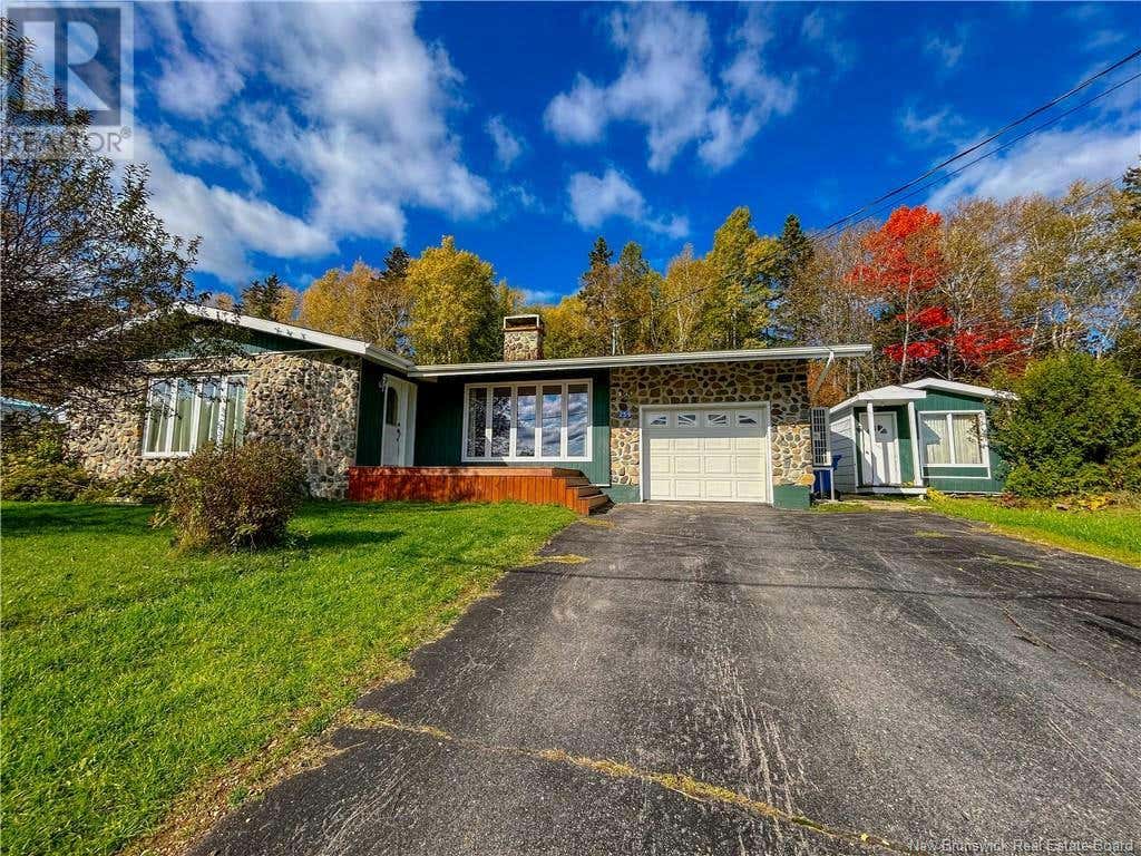 259 Tremblay, Dalhousie, NB E8C2P2 House For Sale RE/MAX NB107659