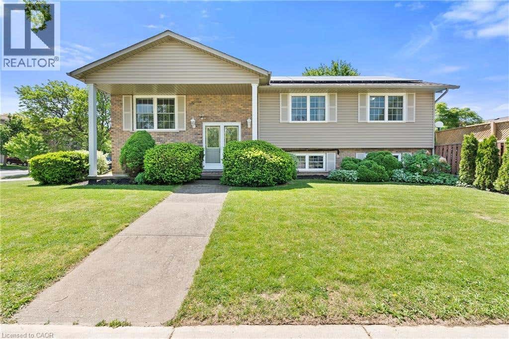 Hampton Heights C09 Real Estate - Houses for Sale in Hampton