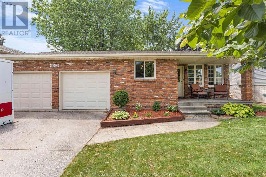 383 GAUTHIER, Tecumseh, ON N8N2W3 House For Sale RE/MAX 24020803