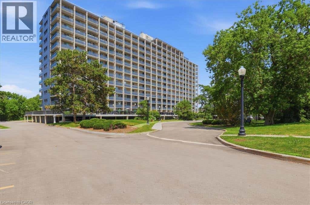 58 BRIDGEPORT ROAD UNIT# 806