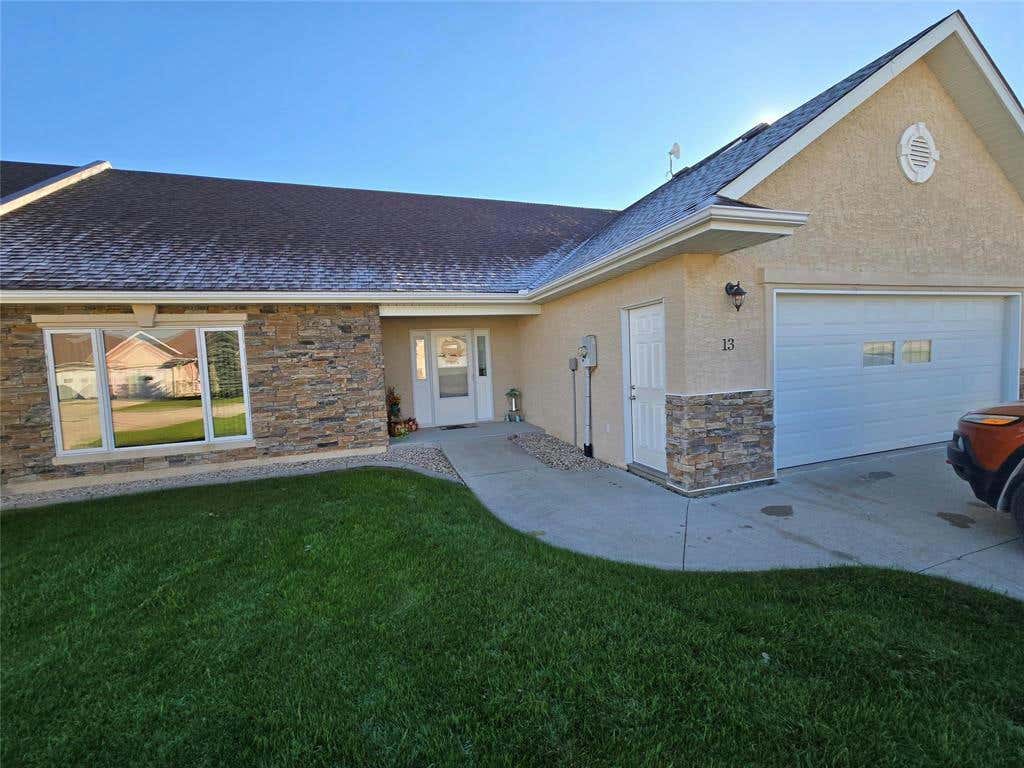 13 117 Granger Street, La Broquerie, MB R0A0W0 Condo For Sale RE/MAX
