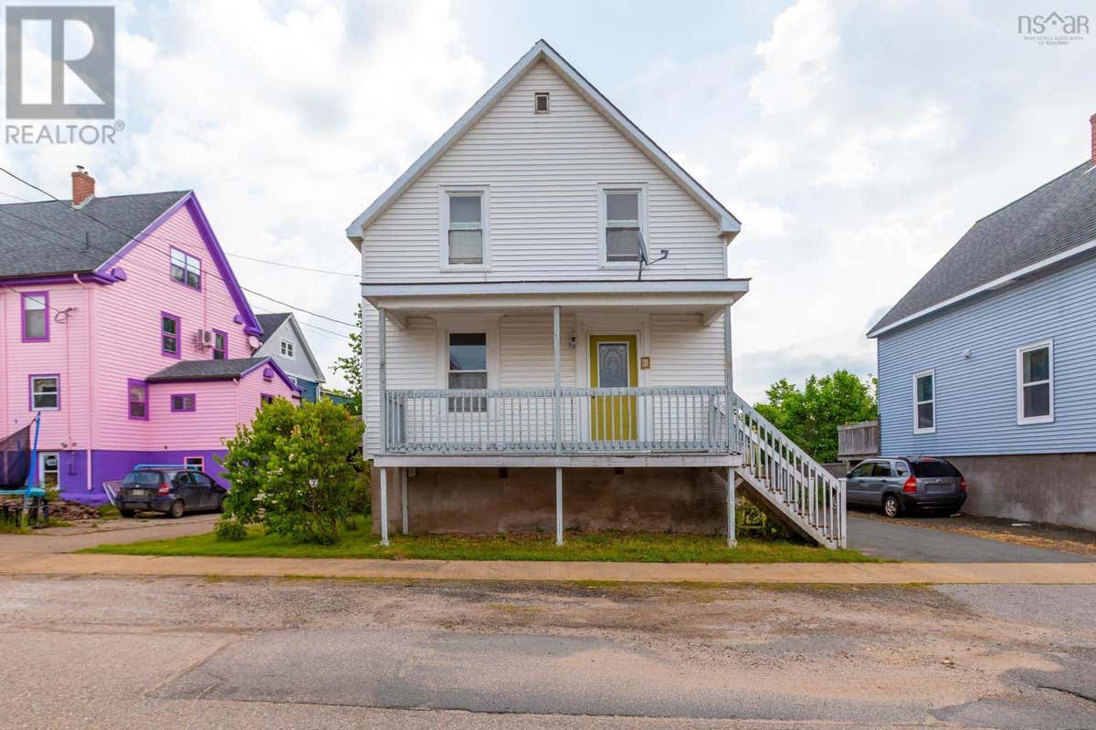 6 Washington St
