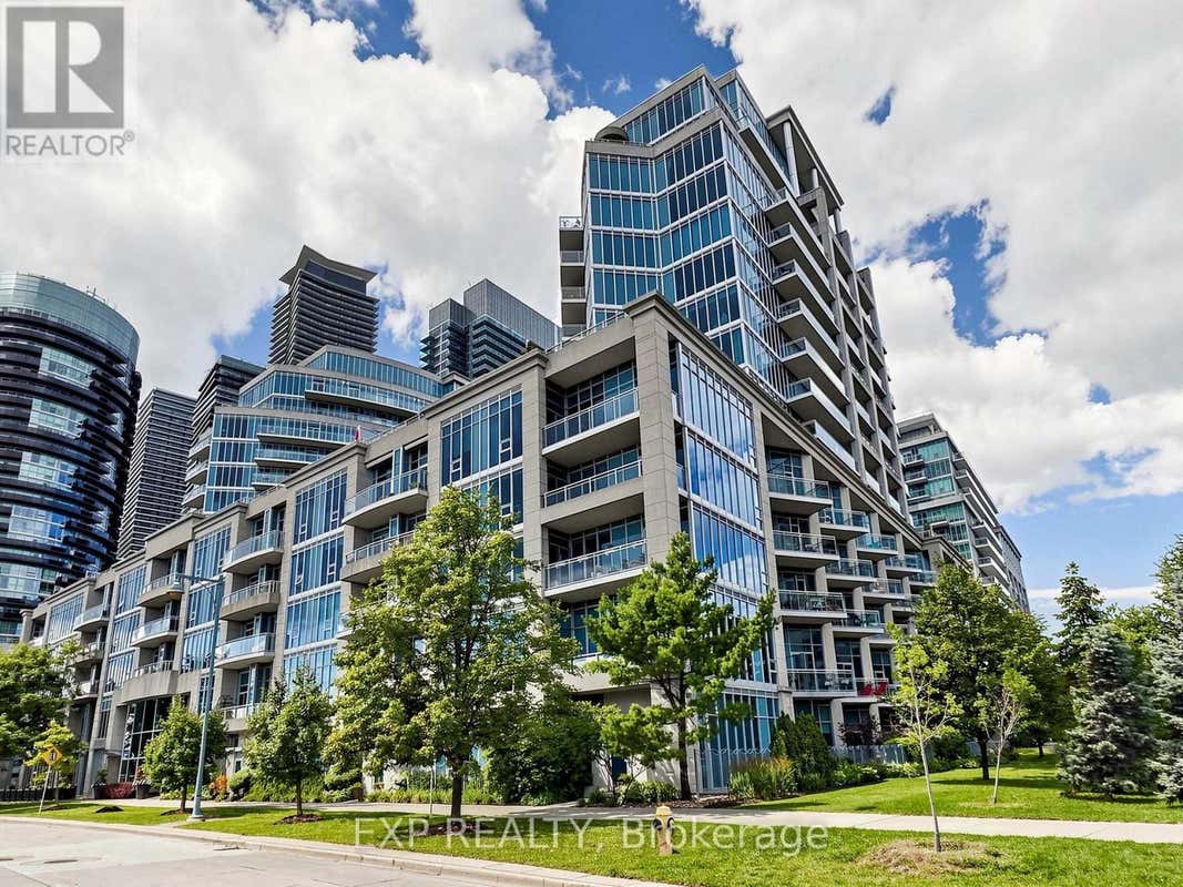 219 - 58 MARINE PARADE DRIVE