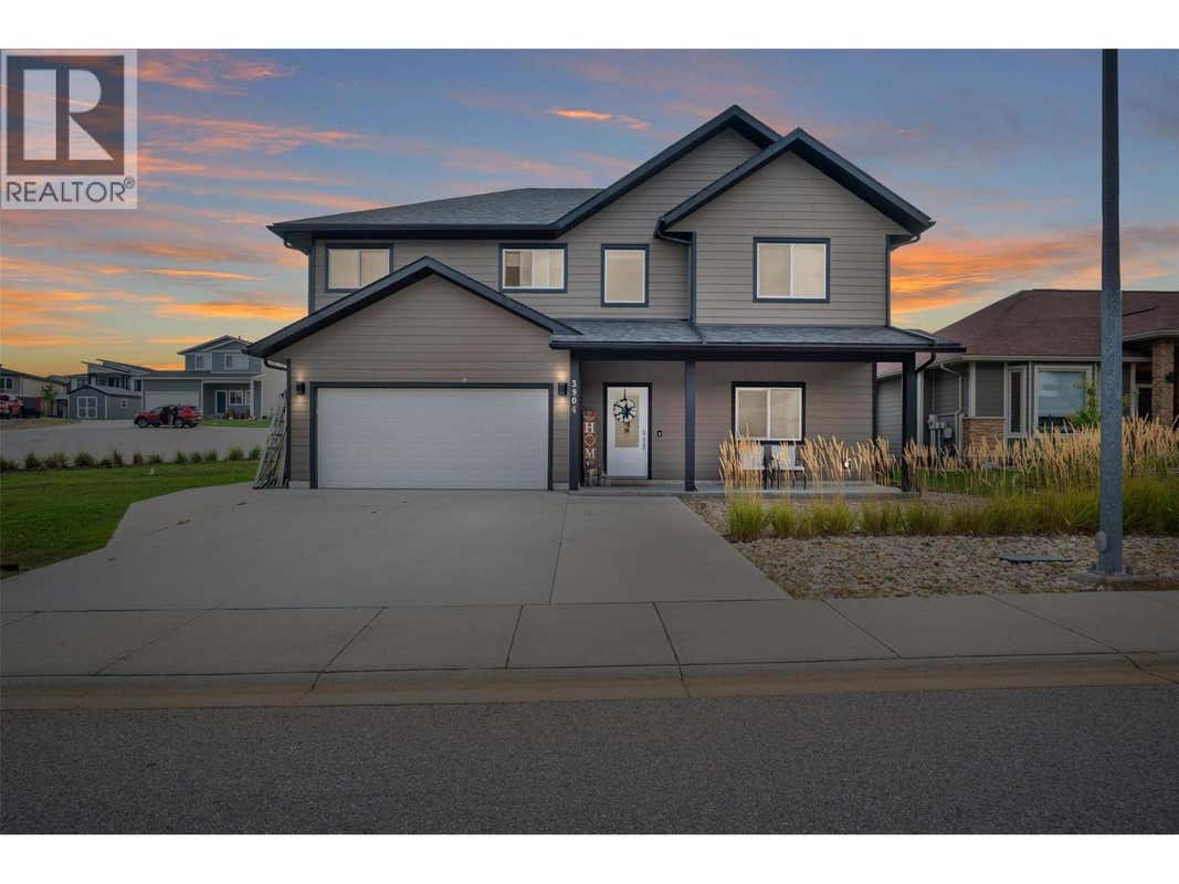 3904 GRANDVIEW DRIVE