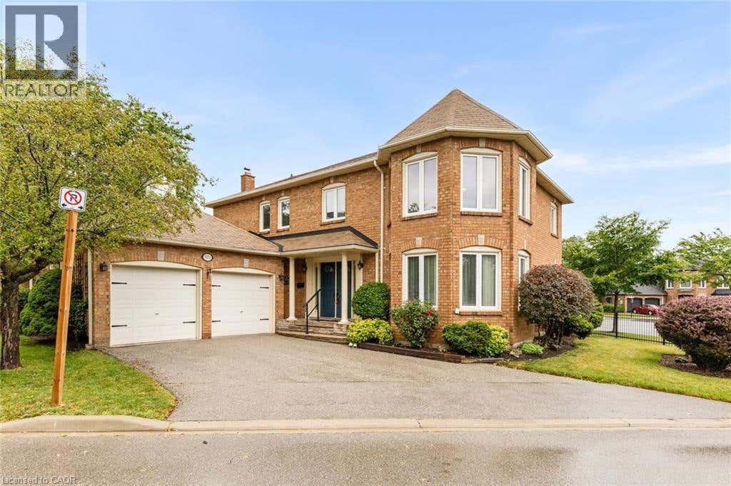3251 TRELAWNY CIRCLE