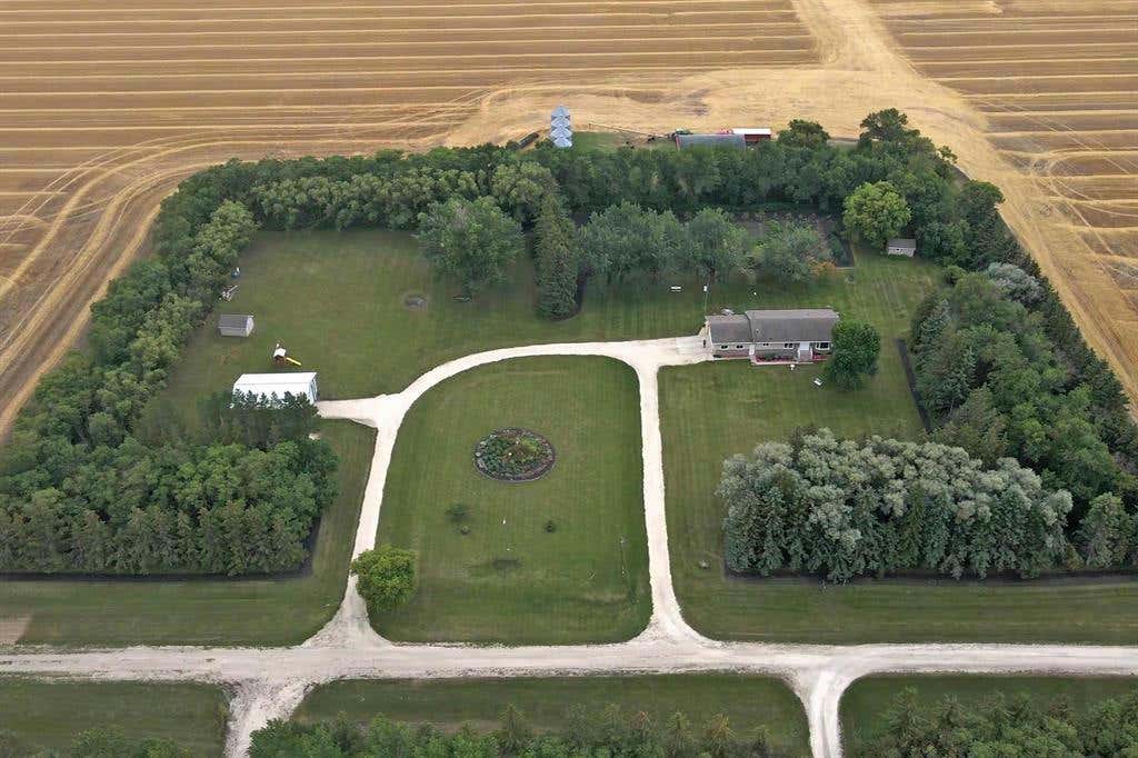 1072 66 N Road, Rosser, MB R0H1E0 House For Sale RE/MAX 202420709