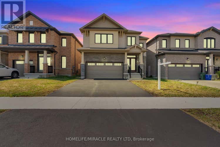 23 ROYAL COACHMAN WAY