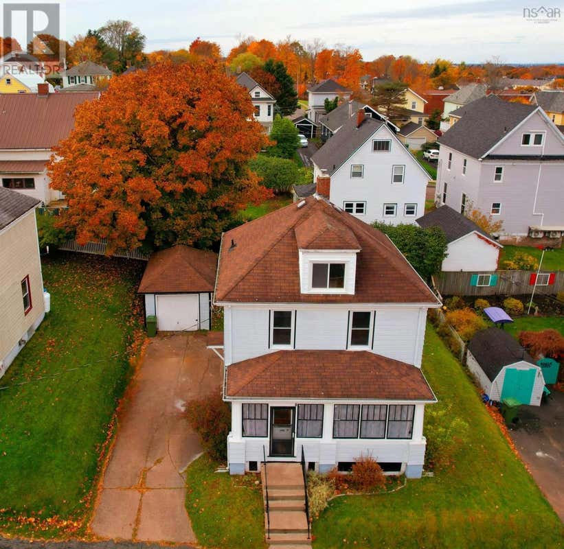 8 Rosewyn Place, Truro, NS B2N4E6 House For Sale RE/MAX 202425525