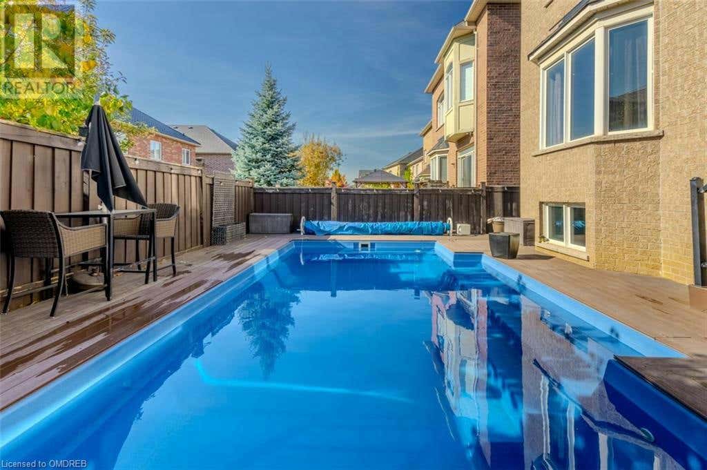 63 CHAYNA Crescent, Vaughan, ON L6A0N1 House For Sale RE/MAX 40661451