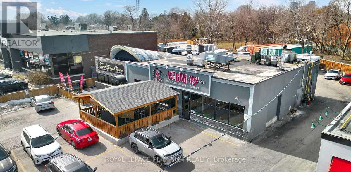 5308 & 5310 DUNDAS STREET W