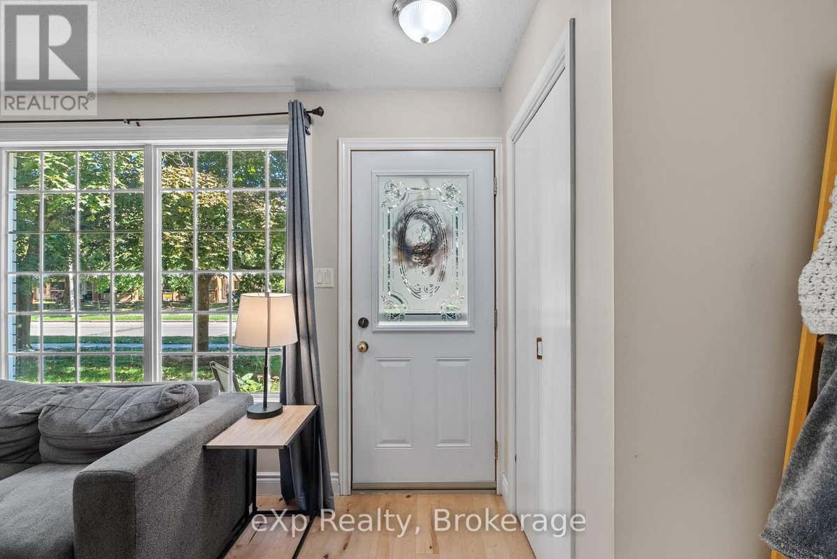 286 Dufferin St  