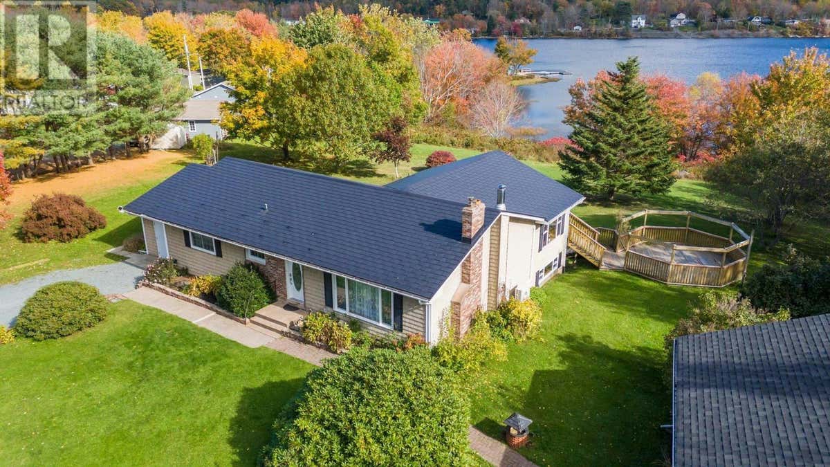 1305 Fall River Road, Fall River, NS B2T1E6 House For Sale RE/MAX