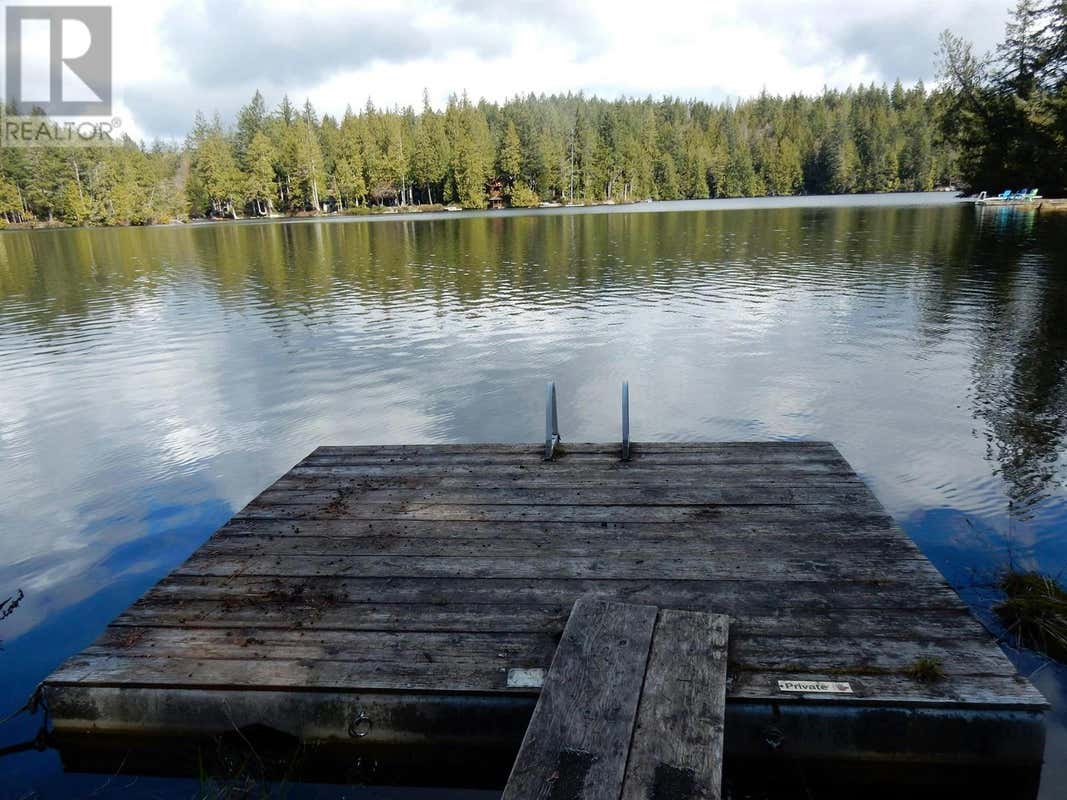 4665 HOTEL LAKE ROAD, Garden Bay, BC V0N1S1 House For Sale RE/MAX