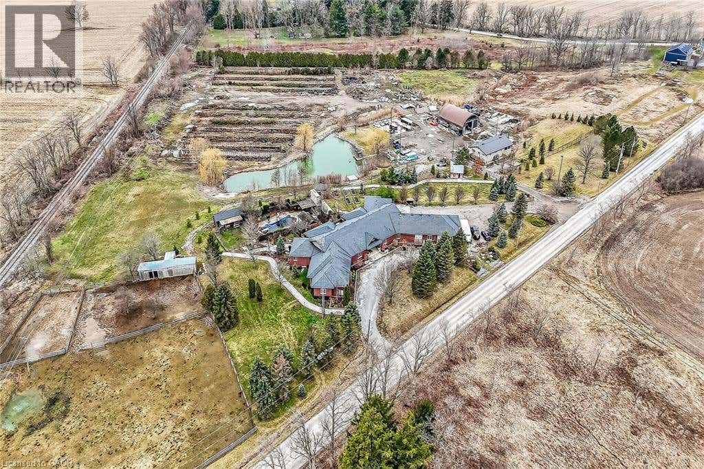 393 OLD ONONDAGA ROAD E