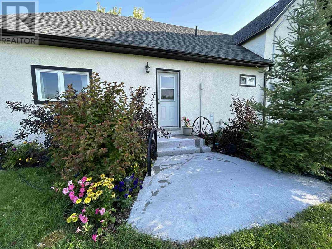 1172 Redford RD, Emo, ON P0W1C0 House For Sale RE/MAX TB243330