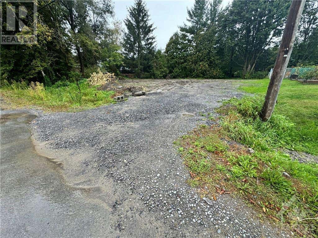 316 DONALD B MUNRO DRIVE, Ottawa, ON K0A1L0 Land For Sale RE/MAX 1410671